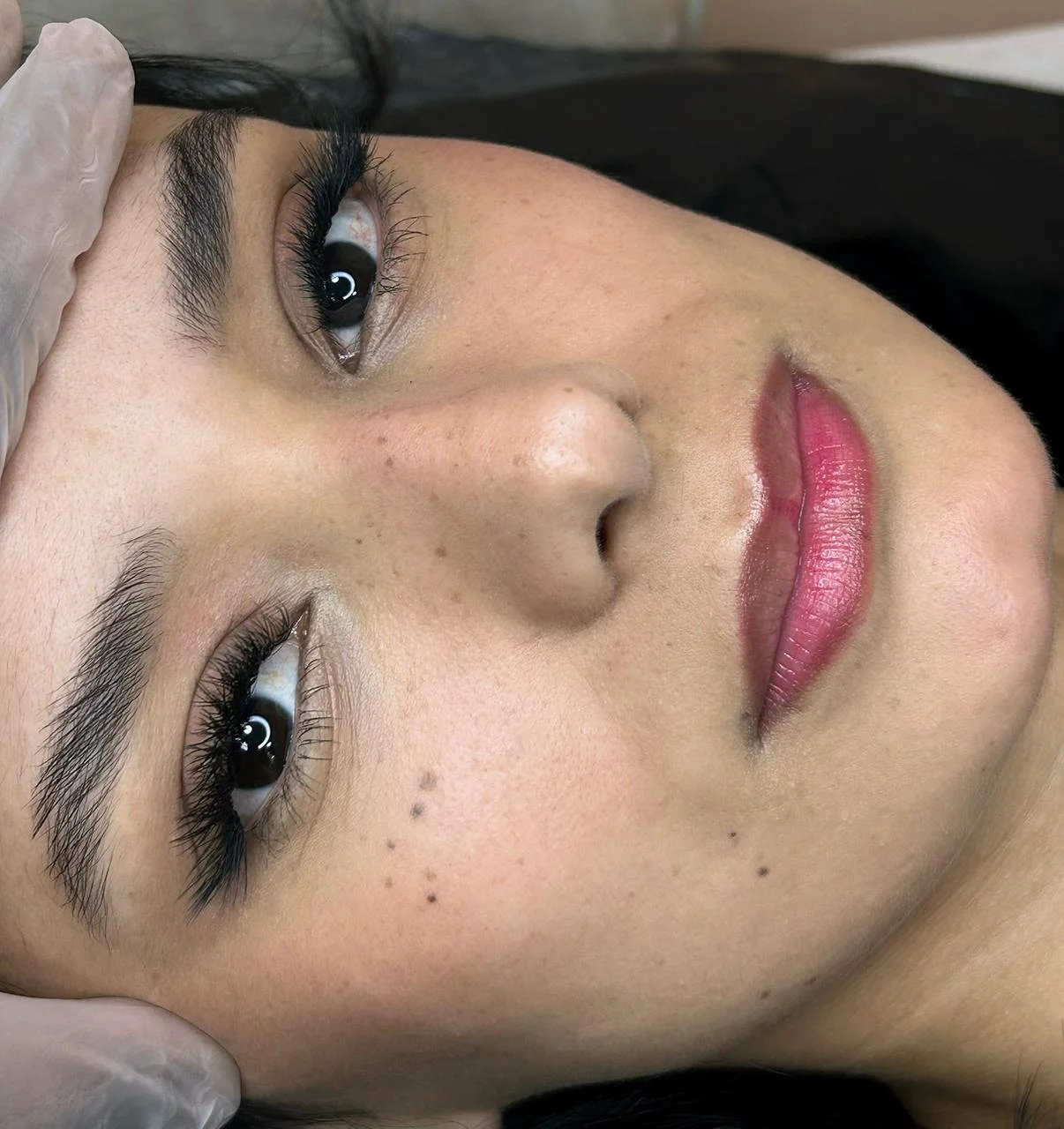 Cílios Fox Eye — extensão com efeito raposa no My Face Studio Rio de Janeiro